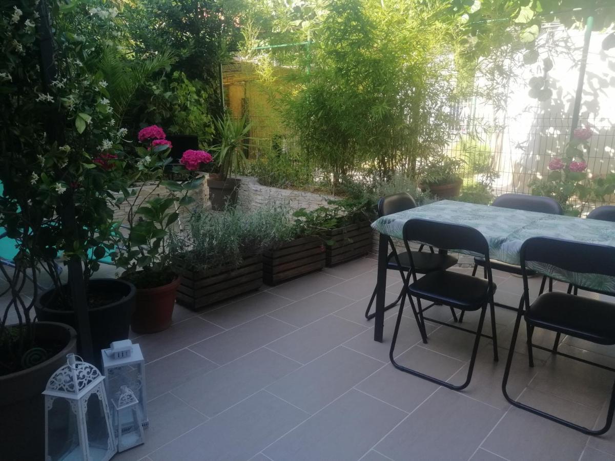 Paradise Jacuzzi & Sauna Ika Kültér fotó